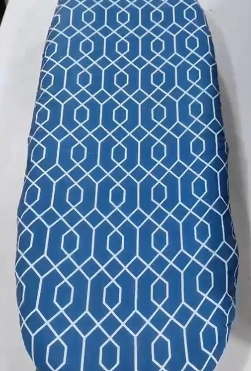 Table Top Ironing Board – Compact & Foldable Mini Ironing Stand (Pack of 1)