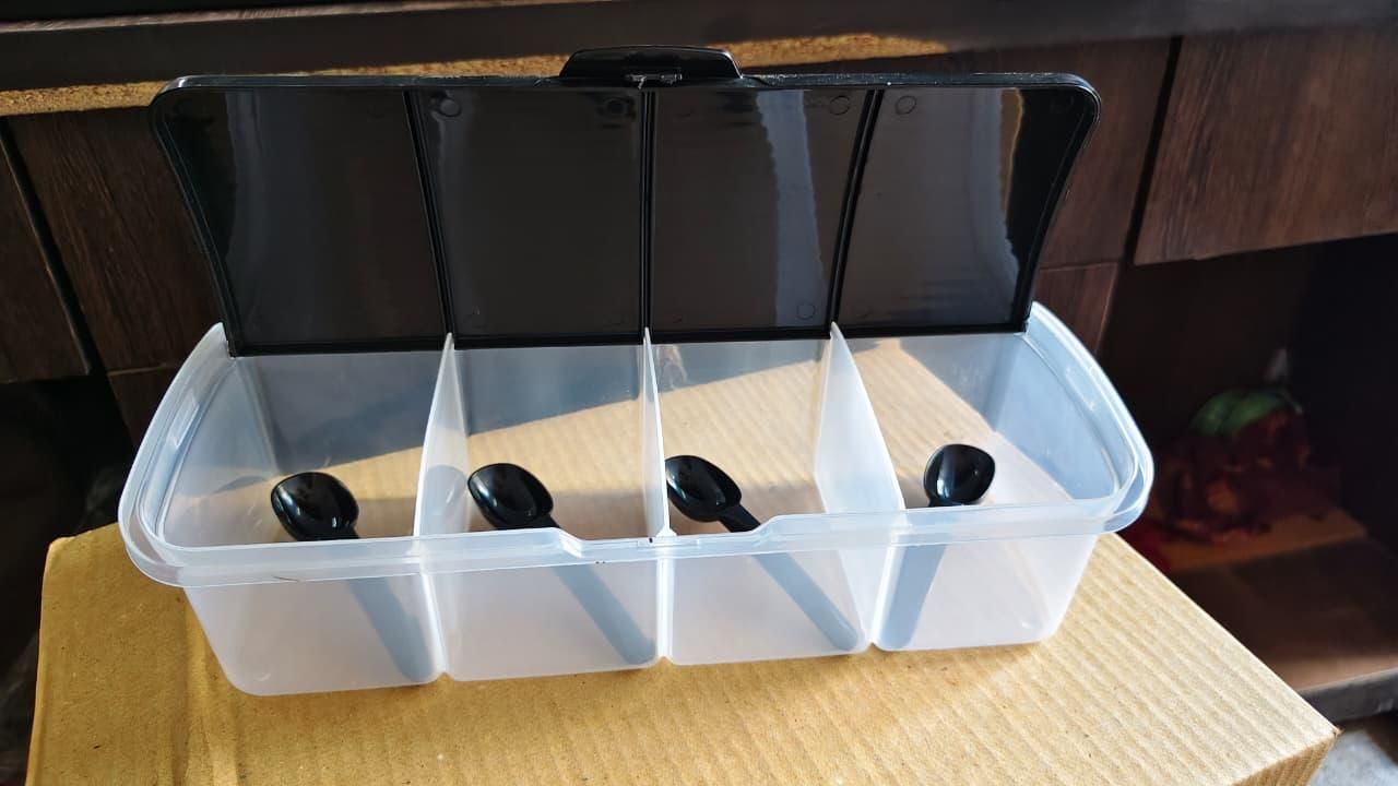 4-in-1 Spice Vault with Measuring Spoons & Airtight Lid (Pack of 2)