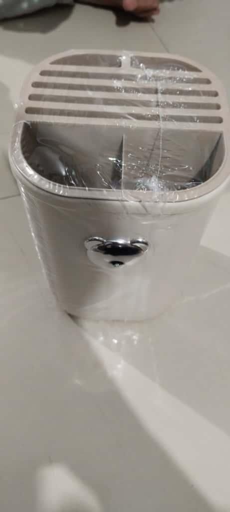 Multifunctional Knife Holder – Kitchen Cutlery Storage Organizer (Pack of 1)